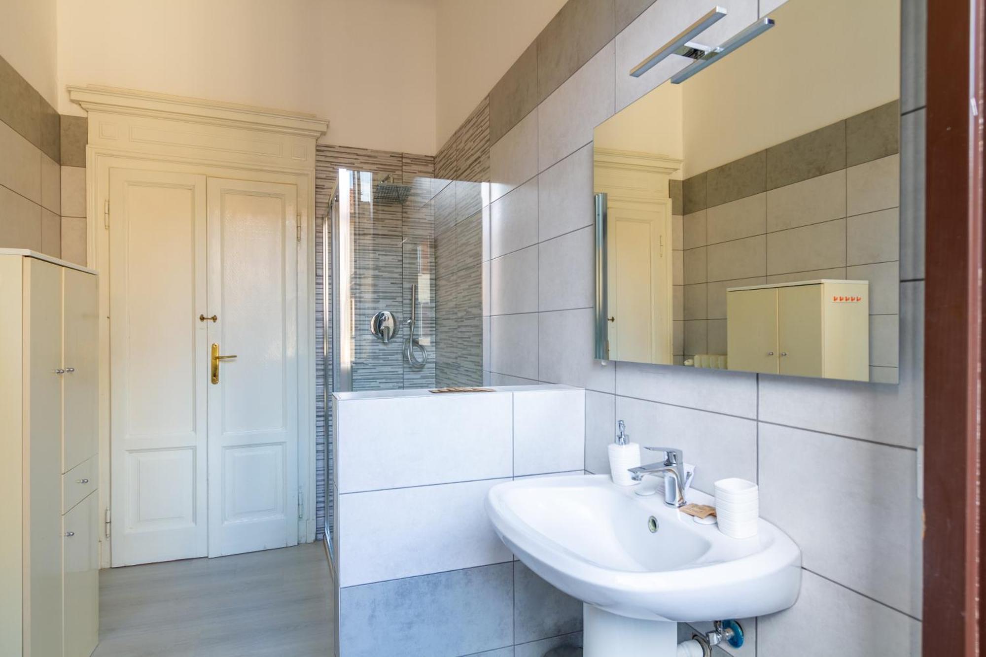 Appartamento Duomo Centro 10 Min-linate 10 Min -lumiere Harmony Maison- *